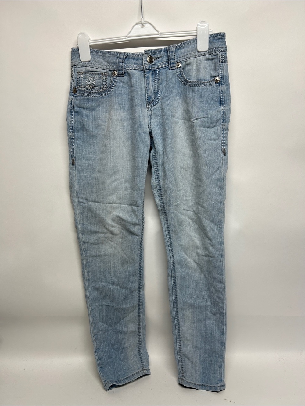 Seven7 Light Blue Skinny Denim Jeans with Gold Labeling size 6